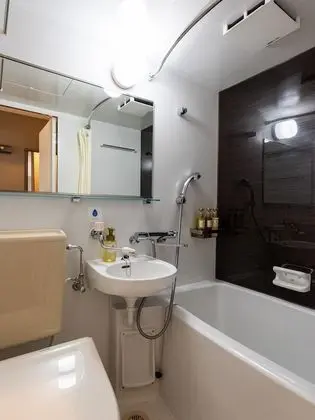 Tek Kişilik Oda, Sigara İçilebilir