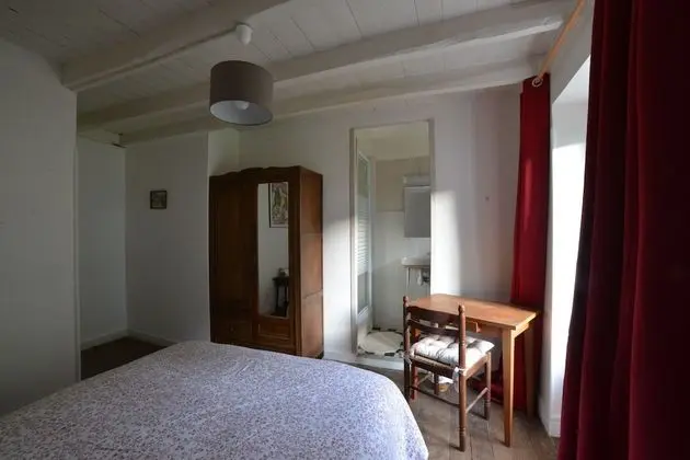 Classic Tek Büyük Yataklı Oda (Basque)