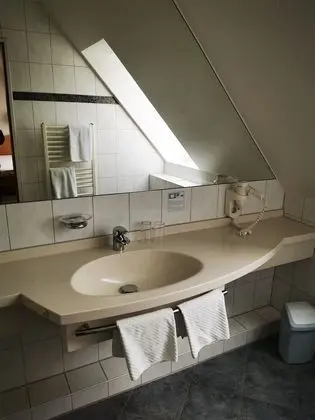 Traditional İki Ayrı Yataklı Oda