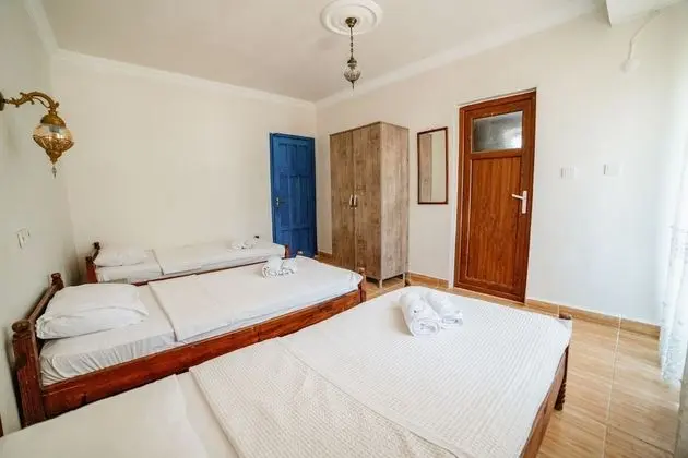 Standard Üç Kişilik Oda