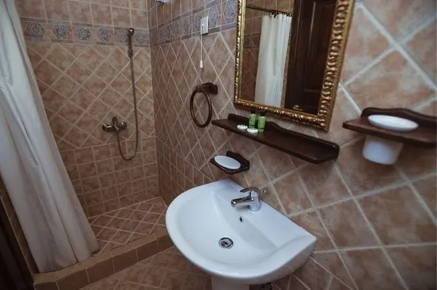 Ev, 6 Yatak Odası