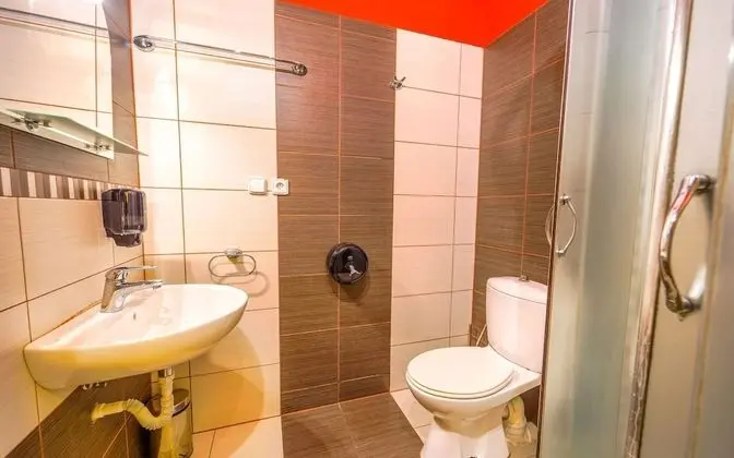 Standard Tek Büyük veya İki Ayrı Yataklı Oda