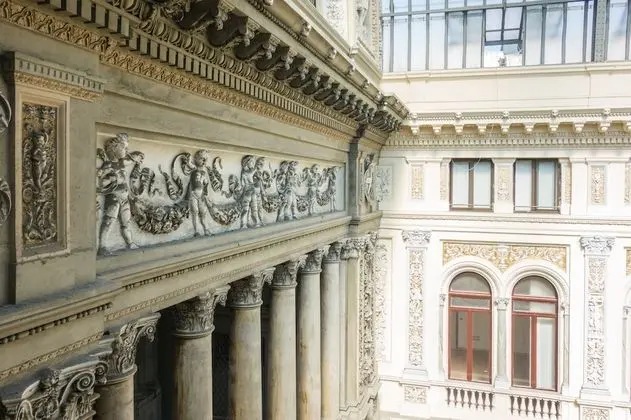 Tek Büyük Yataklı Oda, Park Manzaralı