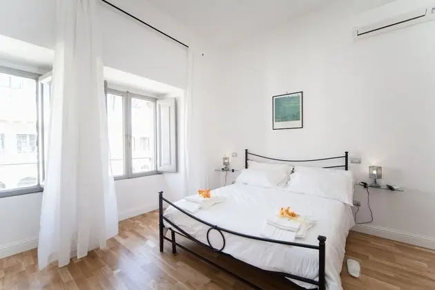 Üç Kişilik Oda, Park Manzaralı