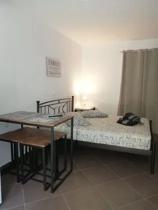 Stüdyo (3 Pax)