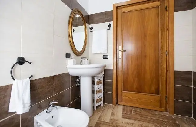 Villa, Özel Banyo (Villa Eugenie)