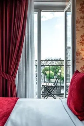 Deluxe Tek Büyük Yataklı Oda, Balkon