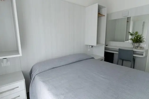 Büyük Yataklı Tek Kişilik Oda, 1 Yatak Odası