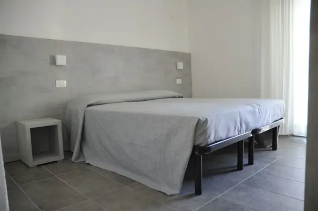 Tek Büyük veya İki Ayrı Yataklı Oda, Balkon