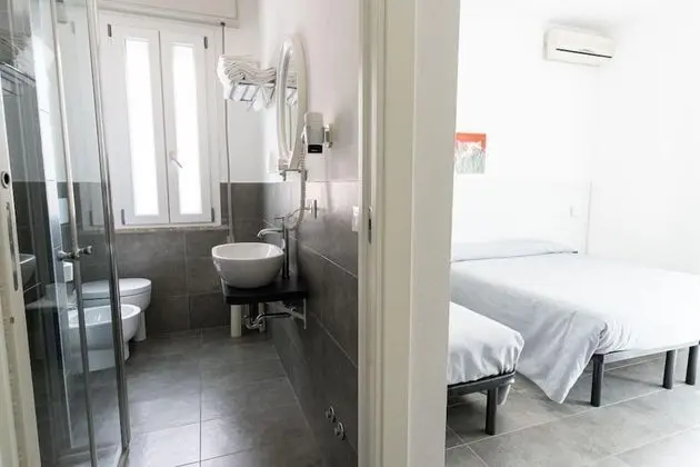 Üç Kişilik Oda, Balkon