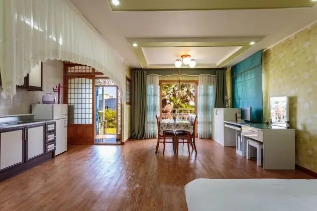 Deluxe Tek Büyük Yataklı Oda