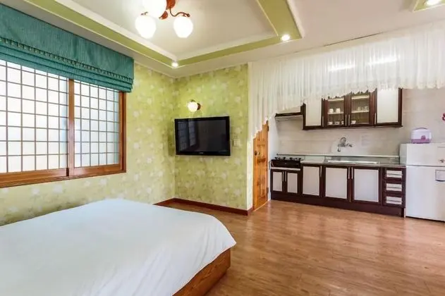 Deluxe Tek Büyük Yataklı Oda