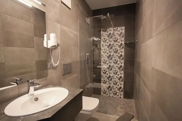Tek Büyük Yataklı Oda, Şehir Manzaralı