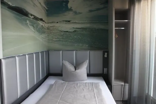 Tek Kişilik Oda, Balkon, Şehir Manzaralı
