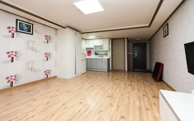 Oda (Movable 102 (bedroom))