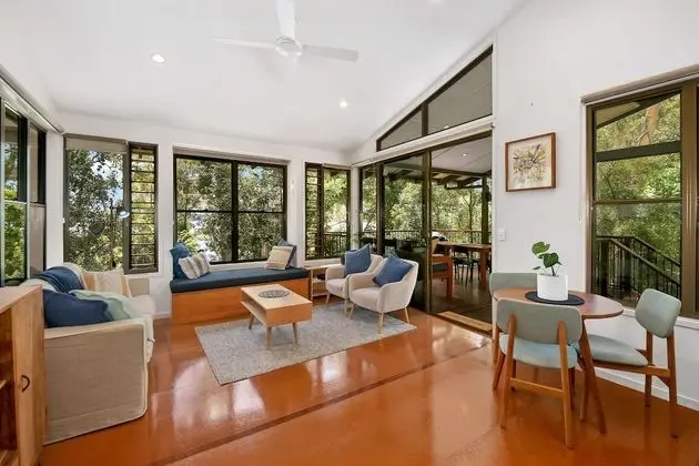 Lakehouse 2 Bedroom