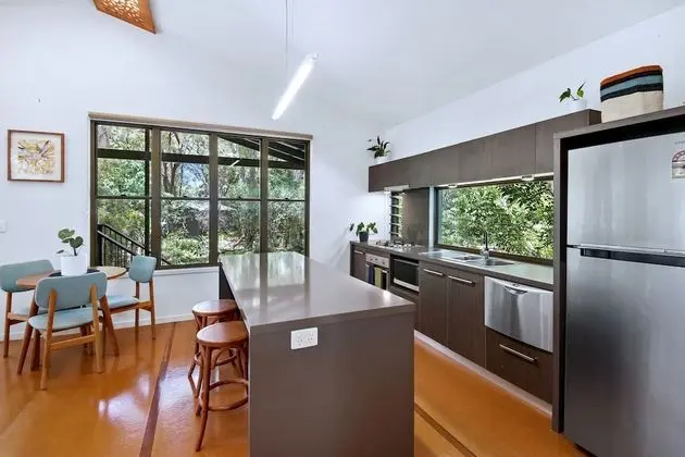 Lakehouse 2 Bedroom