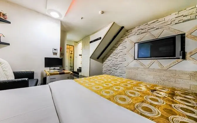 Oda (General room (30000 won for on-site p)
