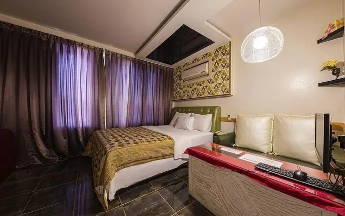 Oda (Special Room)