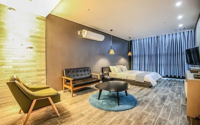 Oda (Special Room)