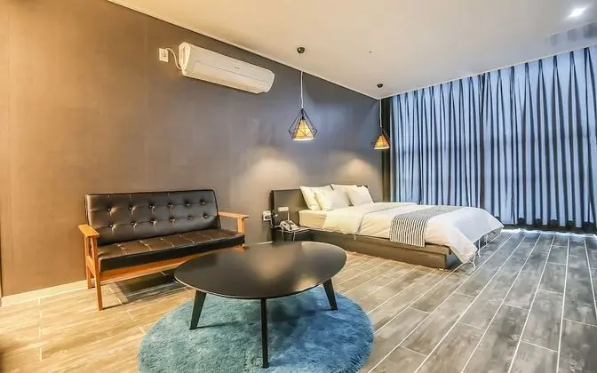 Oda (Special Room)