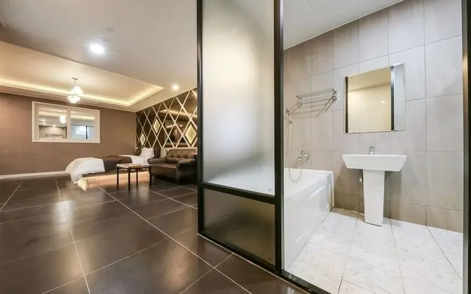 Oda (Deluxe room)