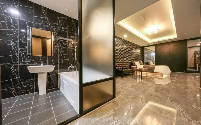 Oda (Deluxe room)