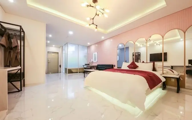 Oda (Deluxe room)