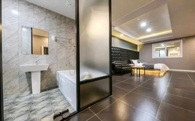 Oda (Deluxe room)