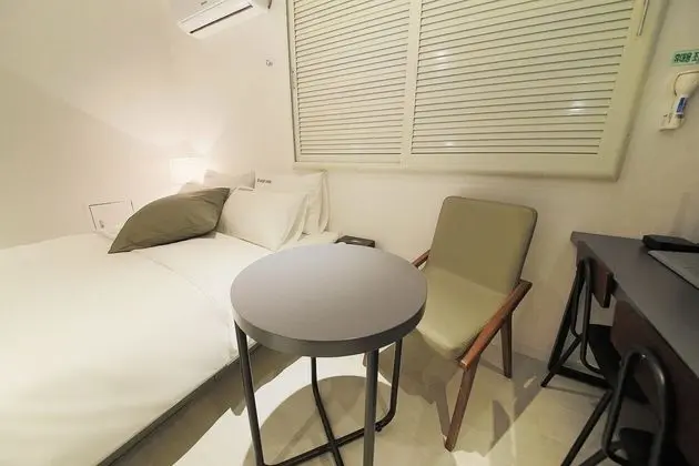 Oda (DELUXE (available on Netflix+YouTube))