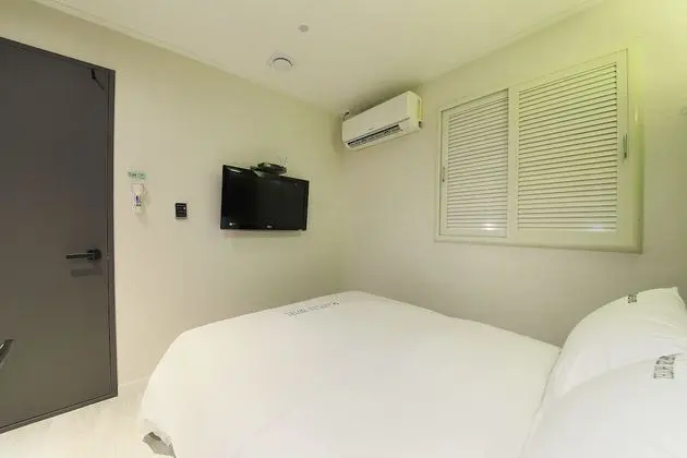 Oda (STANDARD (Netflix+YouTube available))