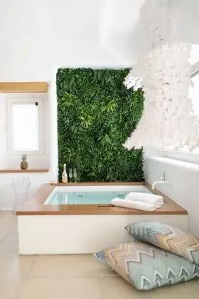 Master Suite, Hot Tub