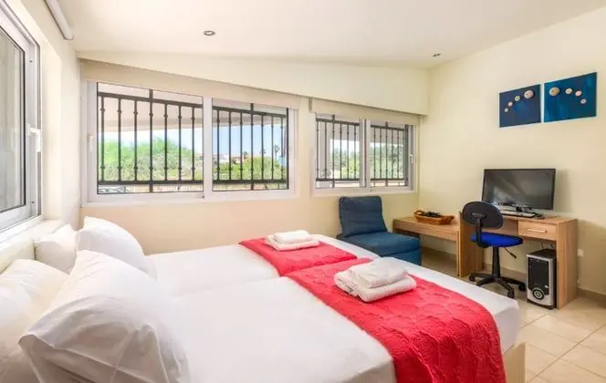 Deluxe Villa