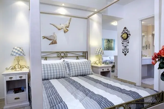 Family Deluxe Suite, Jetted Tub, Sea View