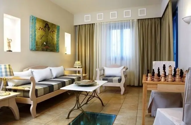 Family Deluxe Suite, Jetted Tub, Sea View
