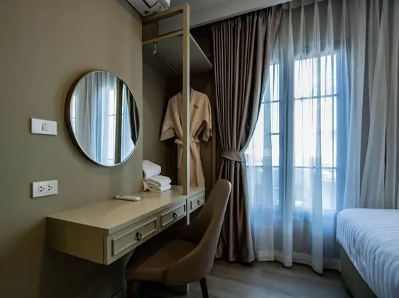 Family Oda, Sigara İçilmez, Bahçe Manzaralı