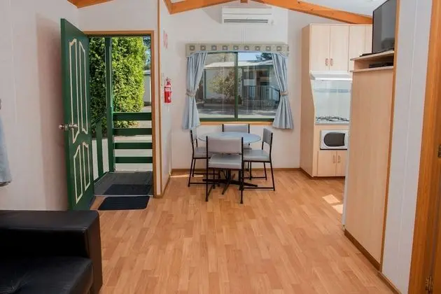 Standard Süit, 2 Yatak Odası, Sigara İçilmez, Mutfak (2 Bdr Villa 5 Berth)