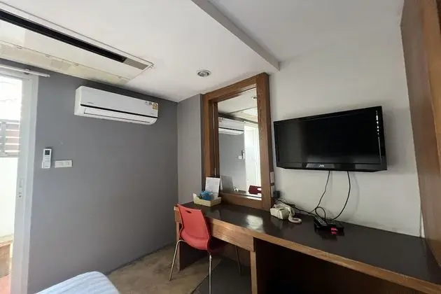 Standard Tek Büyük Yataklı Oda