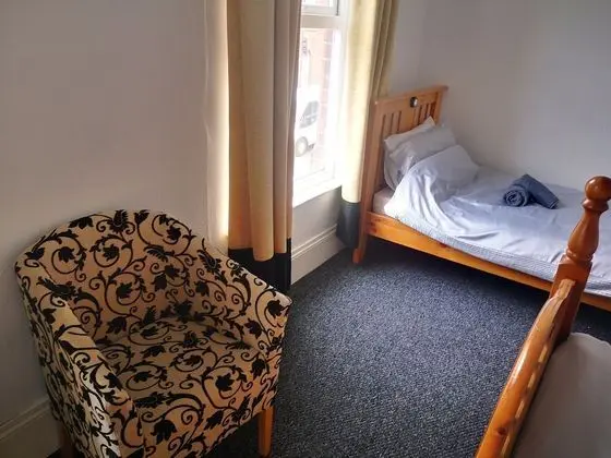 Family Triple Room, Multiple Beds, Shared Bathrooms