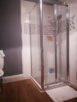 Family Triple Room, Multiple Beds, Shared Bathrooms