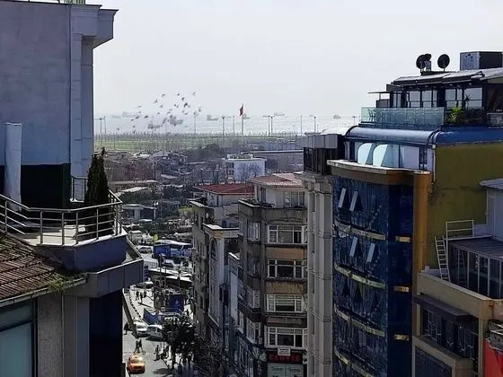 City Üç Kişilik Oda