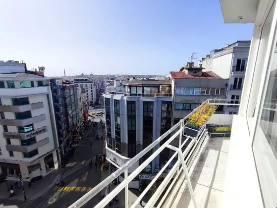 DOUBLE ÇİFT KİŞİLİK BALKONLU ODA