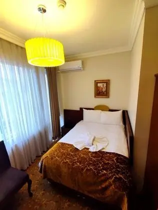 DOUBLE ÇİFT KİŞİLİK BALKONLU ODA