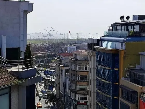 Üç Kişilik Aile Odası - Balkonlu Deniz Manzaralı