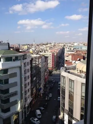 City Üç Kişilik Oda
