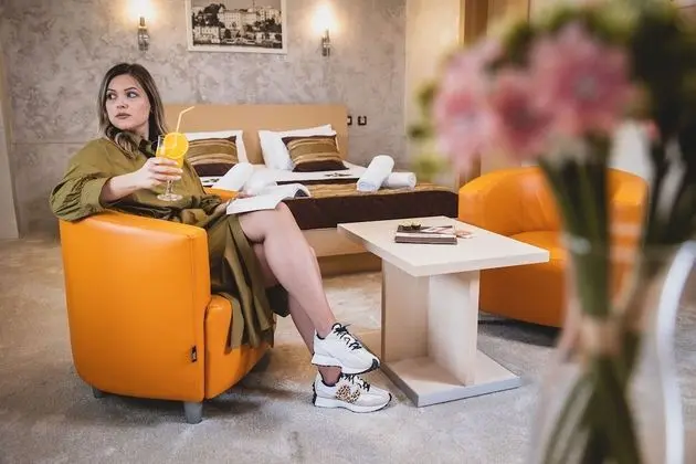 Superior Tek Büyük veya İki Ayrı Yataklı Oda