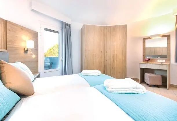 Windmill Junior Suite