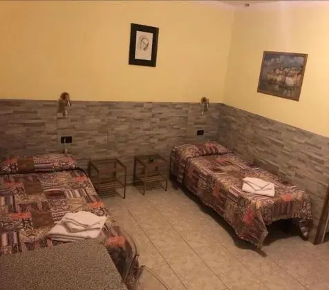 Tek Büyük Yataklı Oda