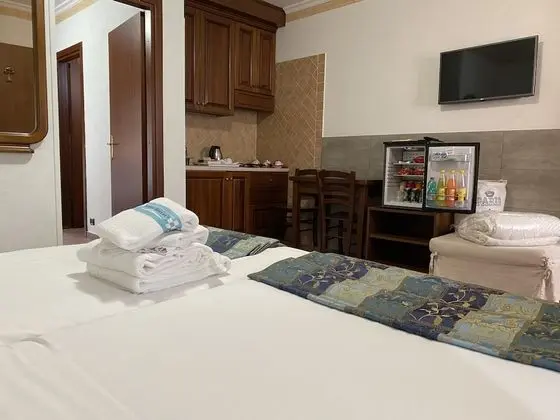 Deluxe Dört Kişilik Oda, Balkon