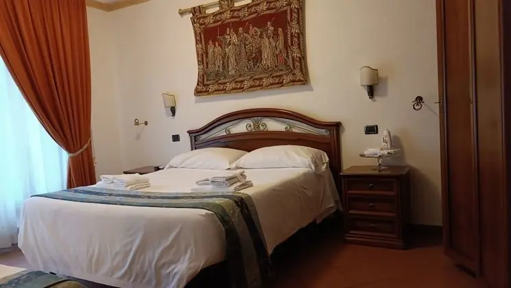 Deluxe Dört Kişilik Oda, Balkon